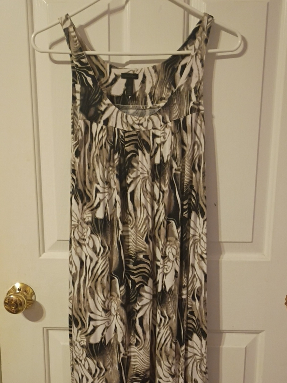 Cool Days Sleeveless Black & White Printed Maxi Dress
